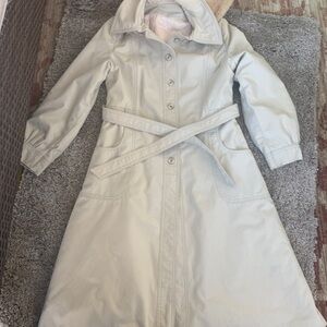 BONDERS Classic Women's Trench Coat!
